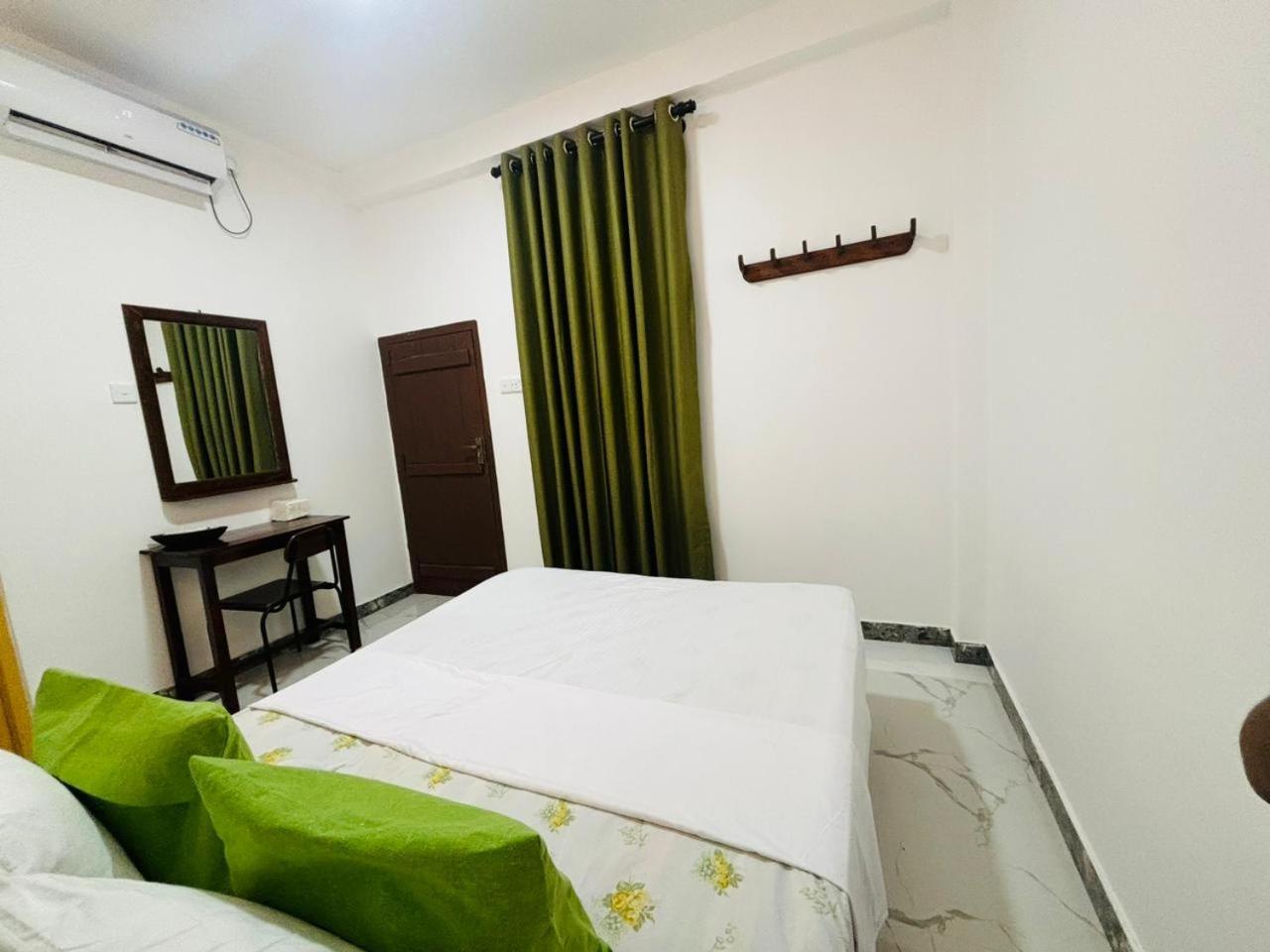 Jaya Villa - Near Airport Negombo Exterior photo