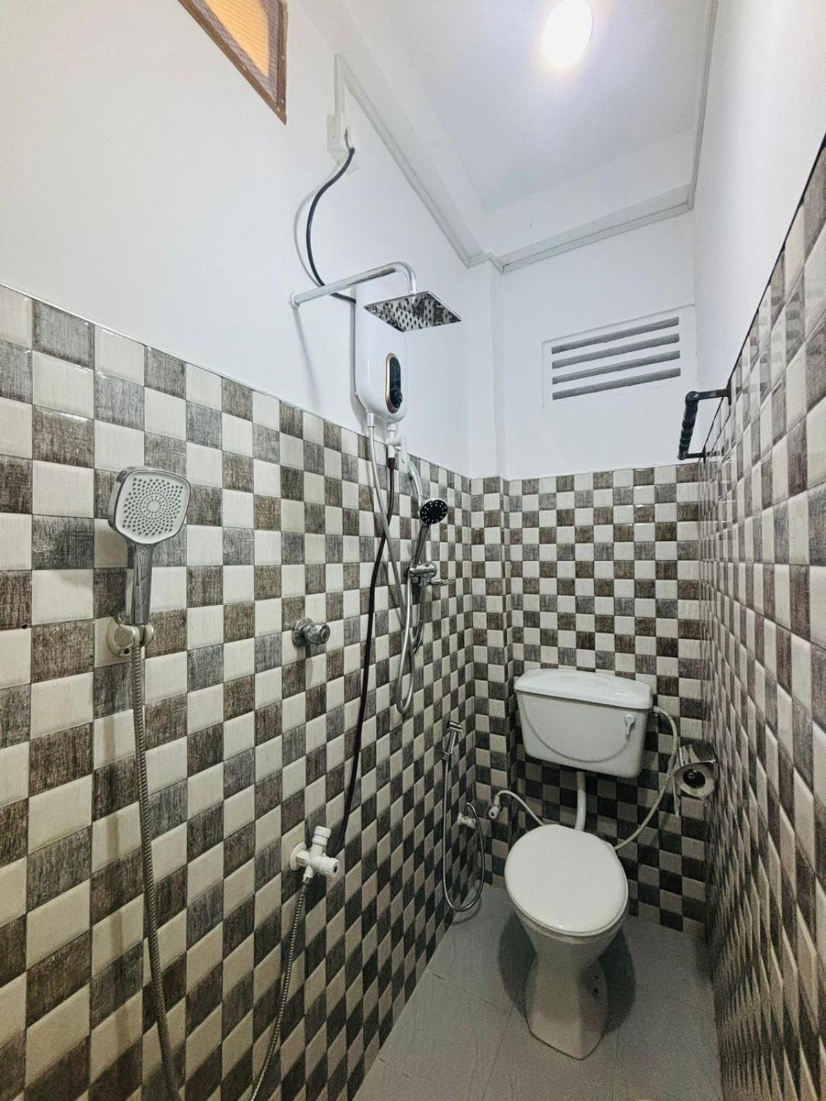 Jaya Villa - Near Airport Negombo Exterior photo